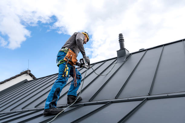 Best Roof Leak Repair  in Slinger, WI